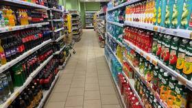 Почему в Крыму нет магазинов 