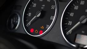 Почему загорается индикатор Check Engine при движении в Роснефть